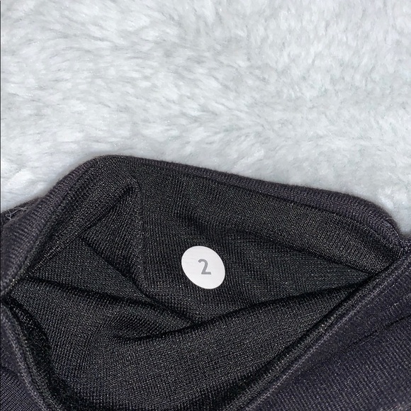 LULULEMON Capri Leggings - Picture 4 of 4